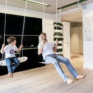 https://remote-work-x-home.warsawhotelspoland.com